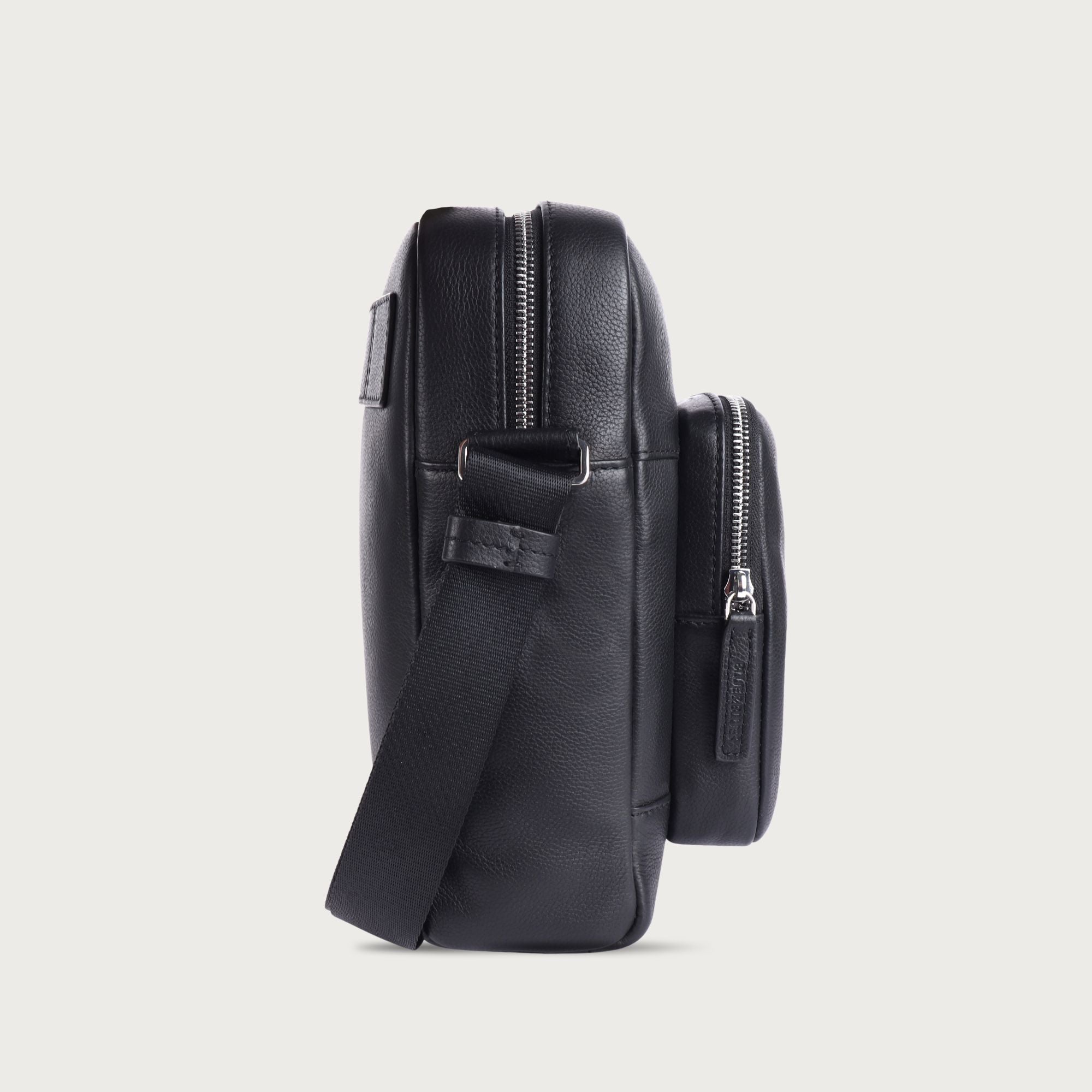 The Linea Laptop Bag