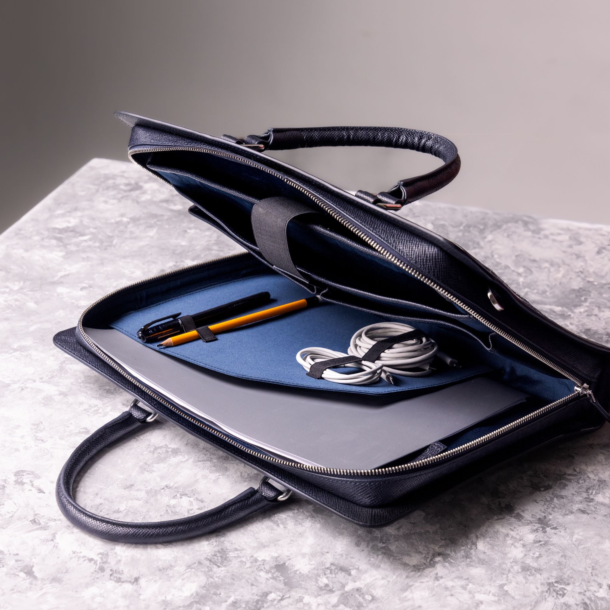 The Axis Folio Bag