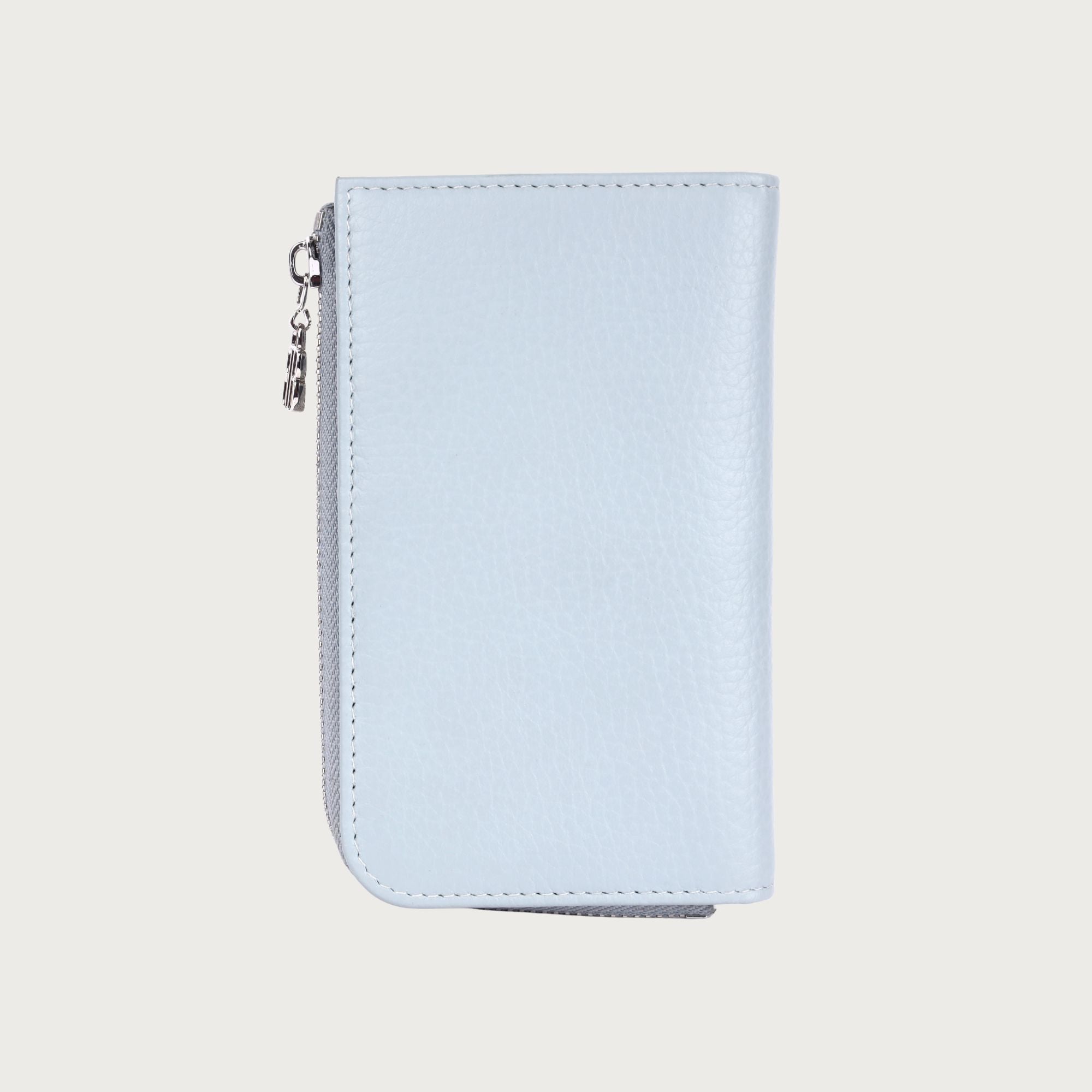 The Essentialist Wallet