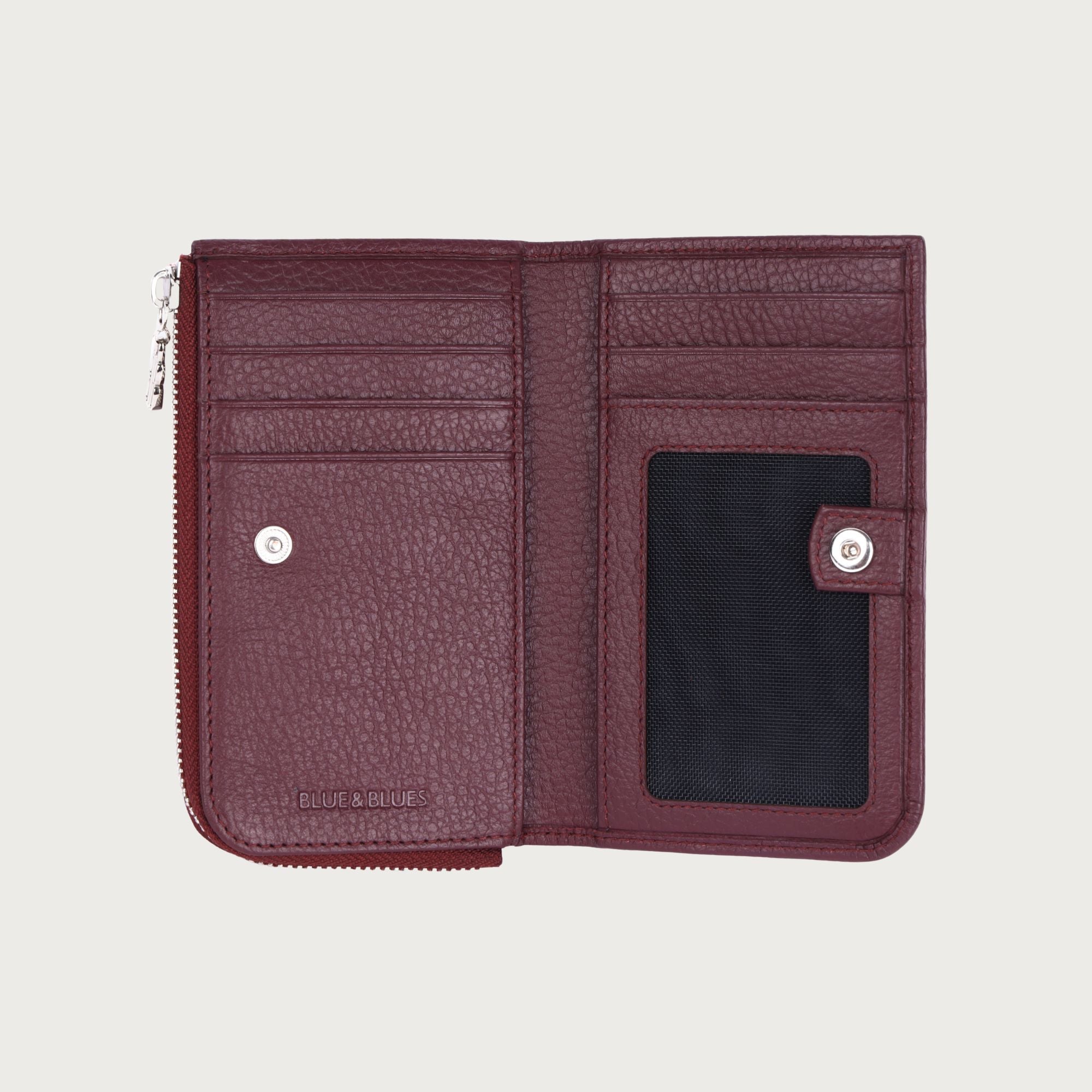 The Essentialist Wallet