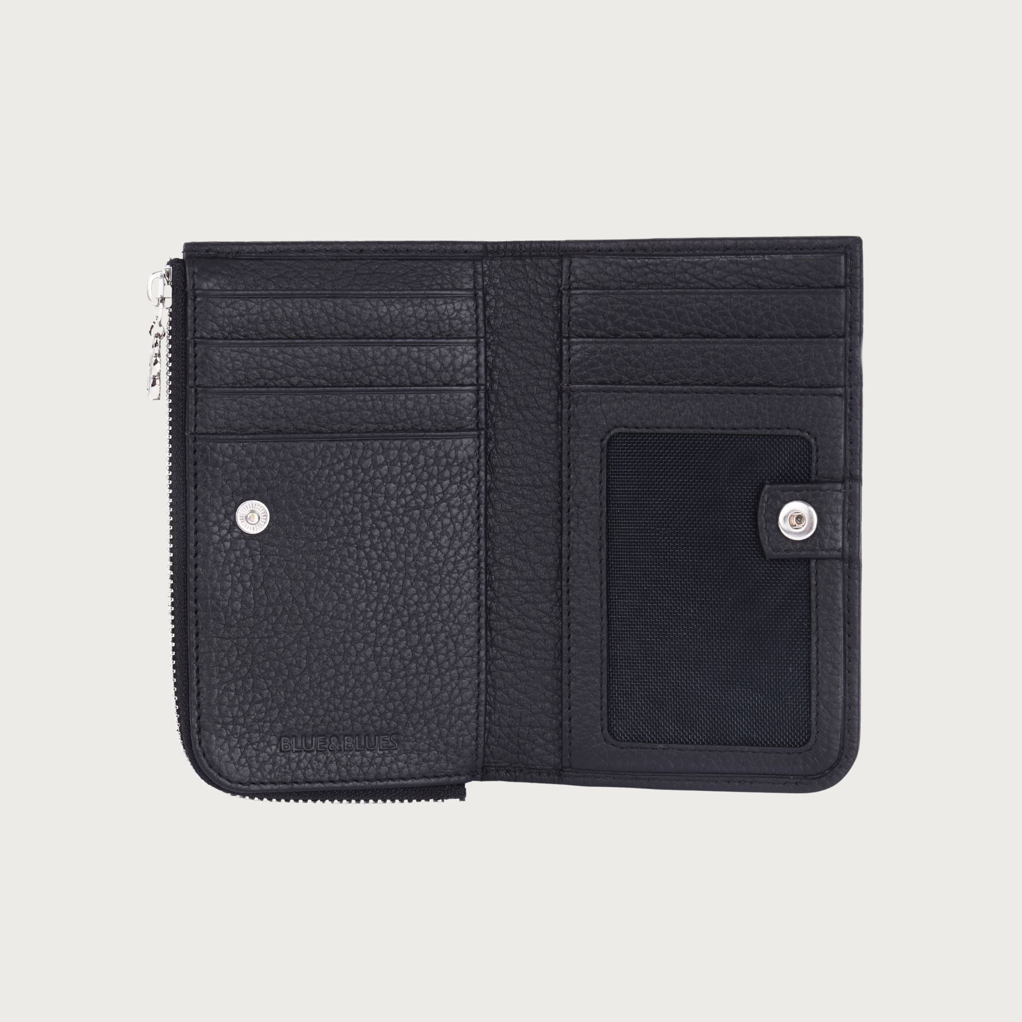 The Essentialist Wallet