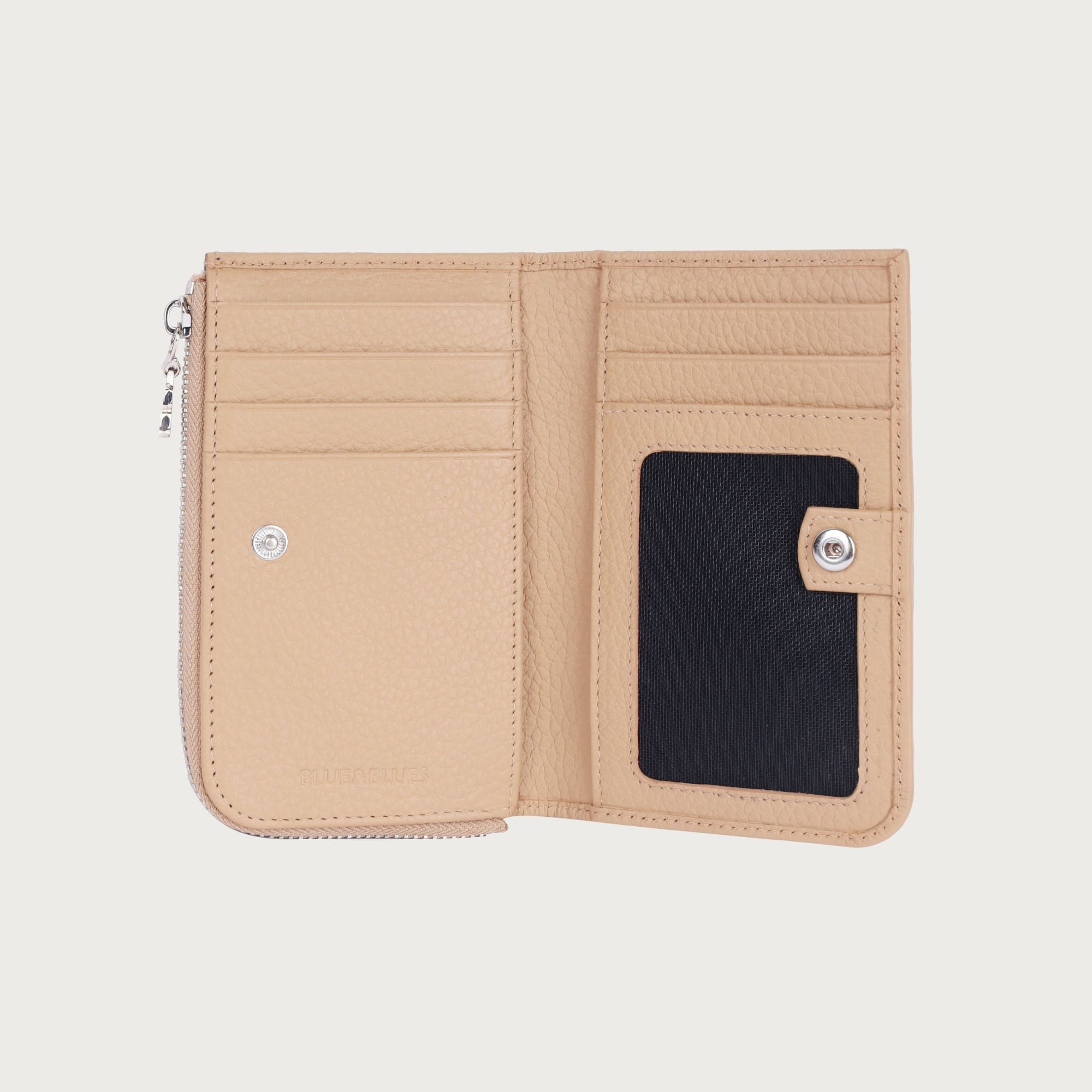 The Essentialist Wallet